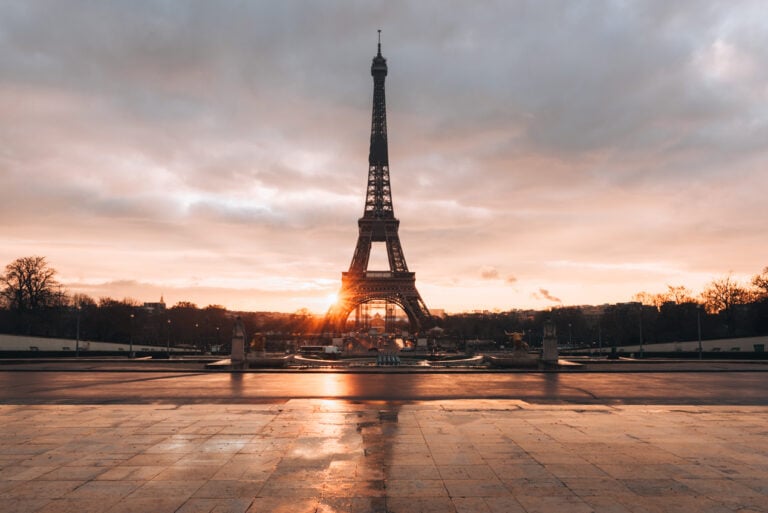 Sun rising behind the Eiffel Tower at Trocadéro. This is one of the many reasons why people like Paris.